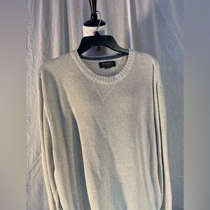 𝅺Eddie Bauer crew neck
